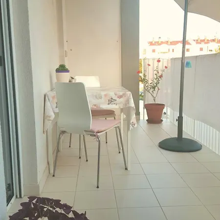Butterfly Apartment *